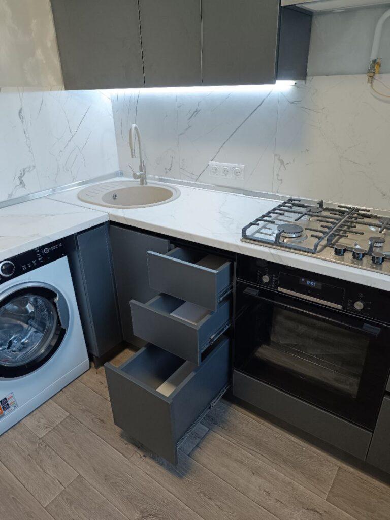 Заказать кухню в Николаеве АлторМебель - Кухня Modern Gray