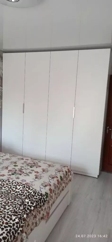 Яка шафа найкраще підійде для спальні