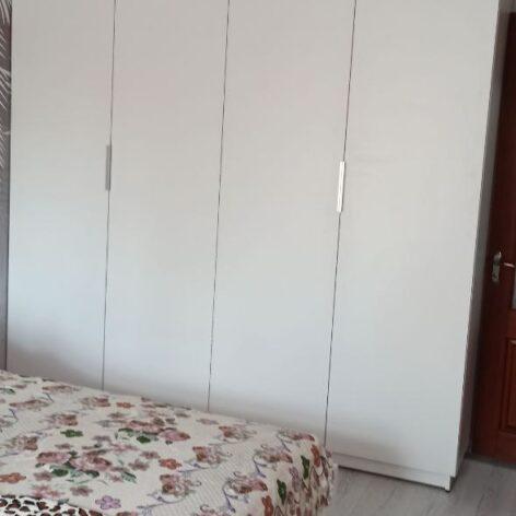 Яка шафа найкраще підійде для спальні