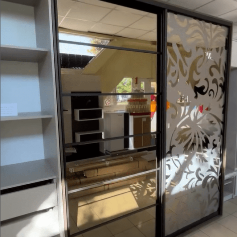 Світла чи темна шафа?