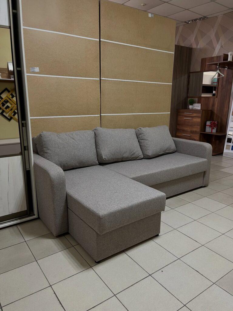 Дивани з системою розкладання єврокнижка та викатна