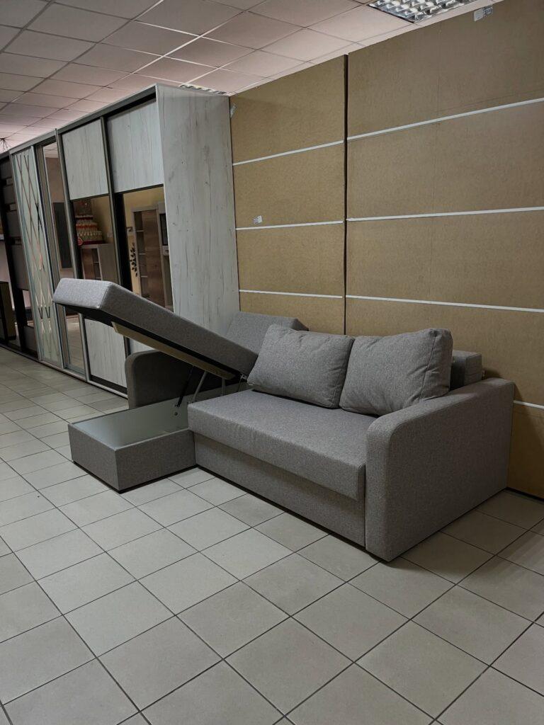 Дивани з системою розкладання єврокнижка та викатна