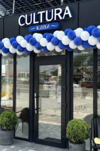 cultura-cava Замеблювали нову кав'ярню Cultura Cavy: проєкт для постійних клієнтів